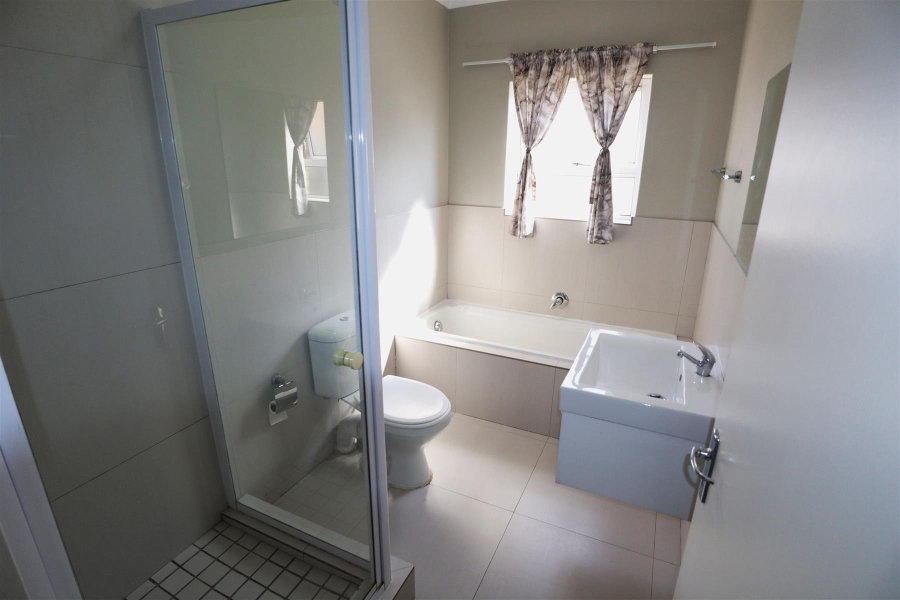 2 Bedroom Property for Sale in Sirroccos Western Cape